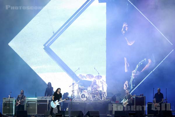 FOO FIGHTERS - 2018-06-17 - BRETIGNY-SUR-ORGE - Base Aerienne 217 - Main Stage - 